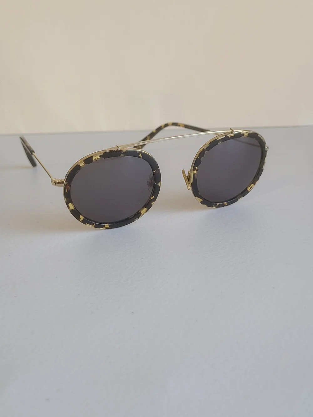 KREWE  Couti Round Tortoiseshell and Gold Frame Sunglasses Pre Owend